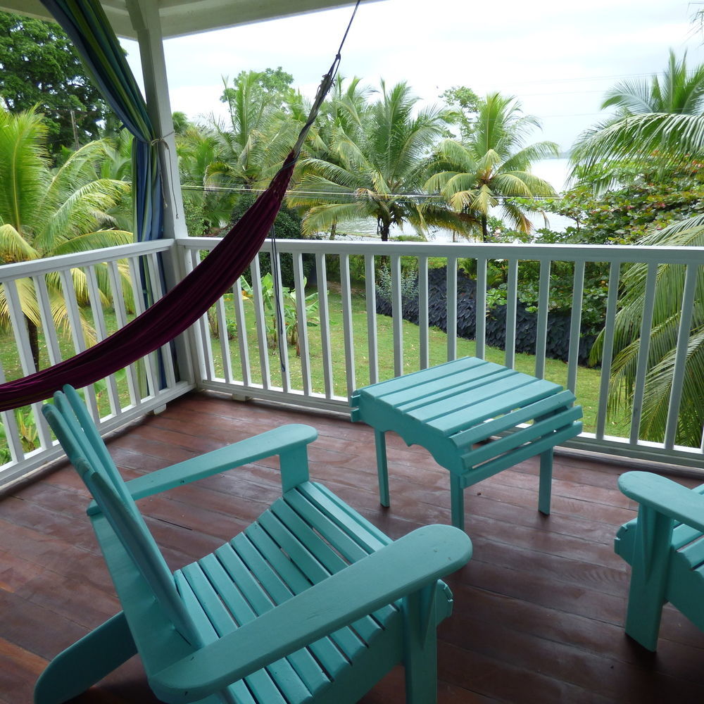 Sand Dollar Beach Bed & Breakfast Бокас дел Торо Екстериор снимка